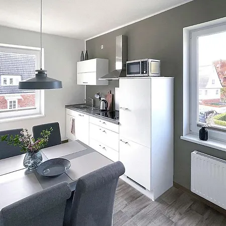 Apartment Haus Auguste, Haubentaucher *